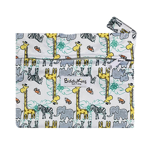 WS028 Zebras Ellies Giraffe Small Wet Bag