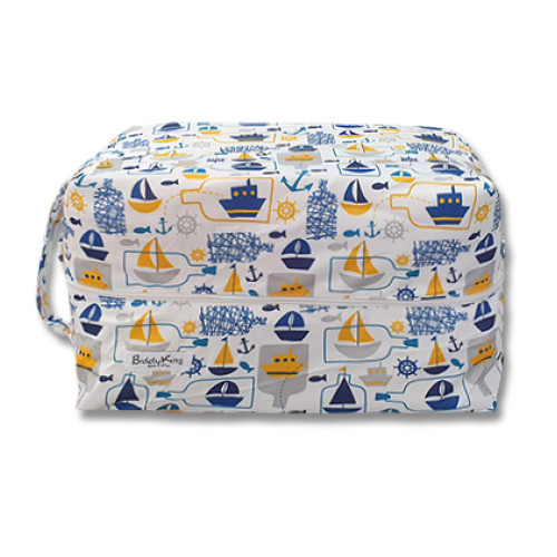 PB070 White Navy Yellow Boats Pod Bag