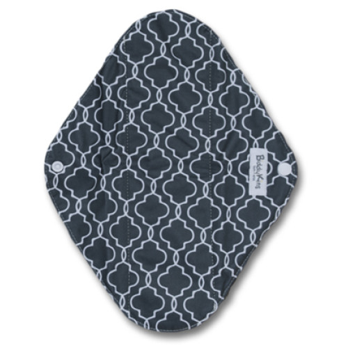 Small Mama Cloth Black Trellis